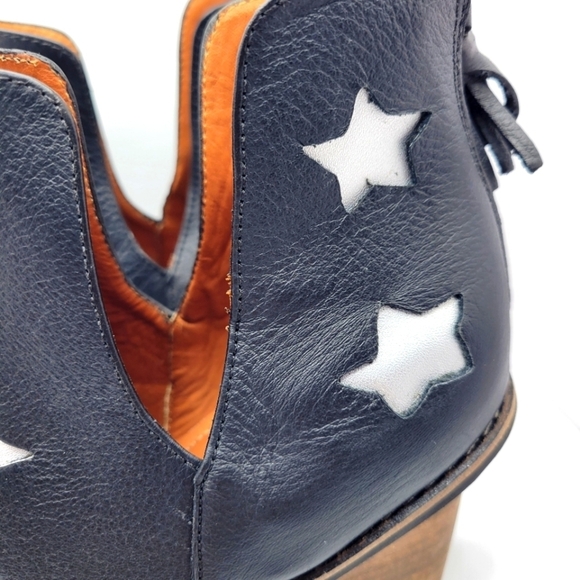 SILVIA COBOS Shoot For The Moon Boots - Picture 7 of 9